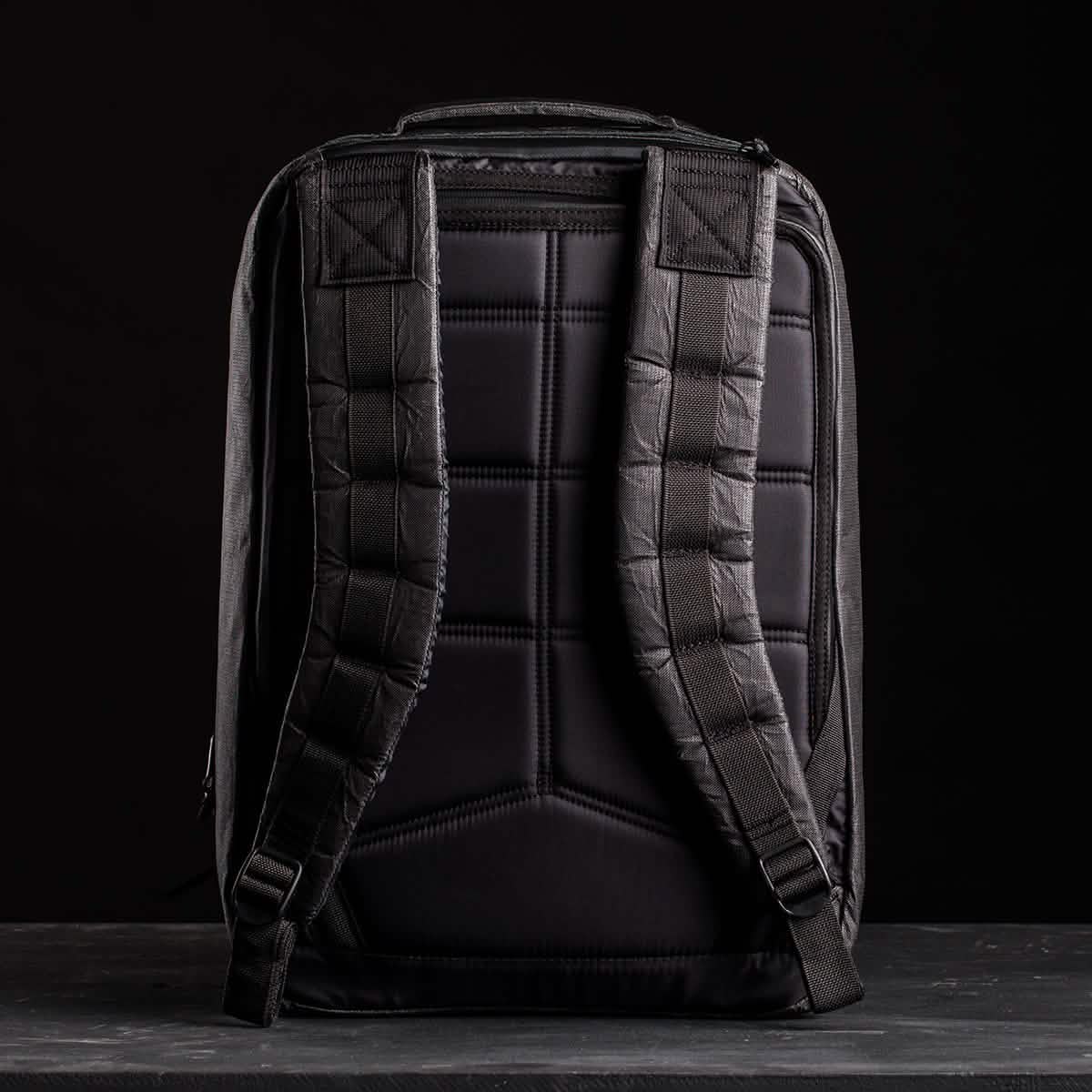 GR2 USA x Carryology - Ultra Black