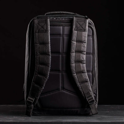 GR2 USA x Carryology - Ultra Black