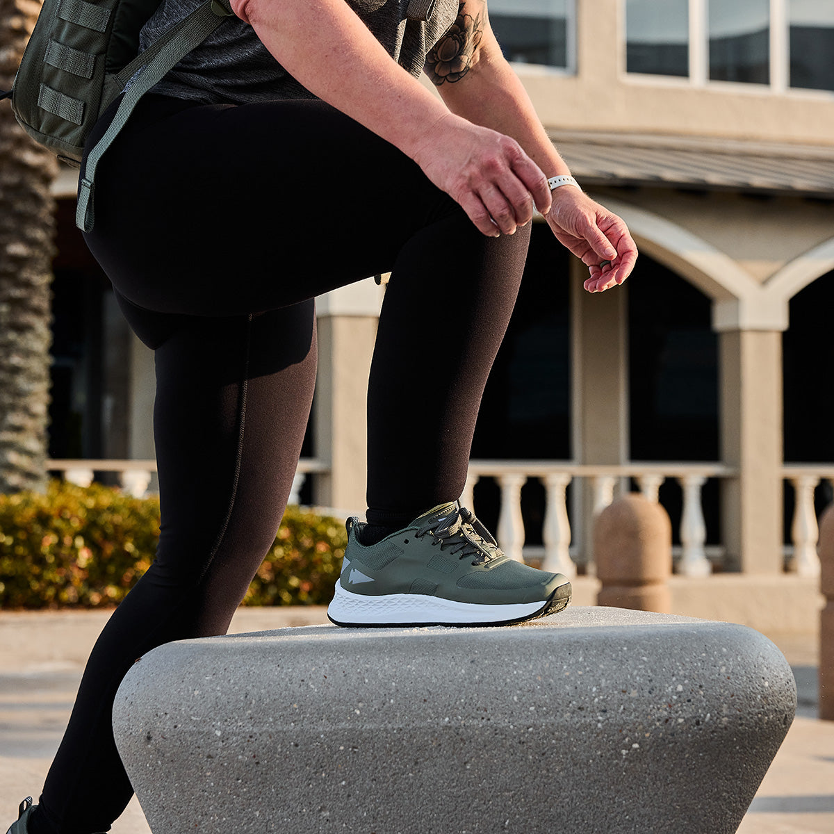Women's Rough Runner - Earth